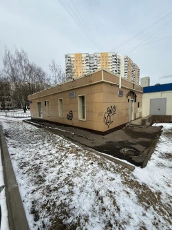 Нежилое помещение, площадью 198,7 кв.м, этаж: 1, с кадастровым номером 77:08:0002014:2070, расположенное по адресу: Российская Федерация, город Москва, вн.терр.г. муниципальный округ Митино, шоссе Пятницкое, д.43, корпус 2, помещение 1/1.